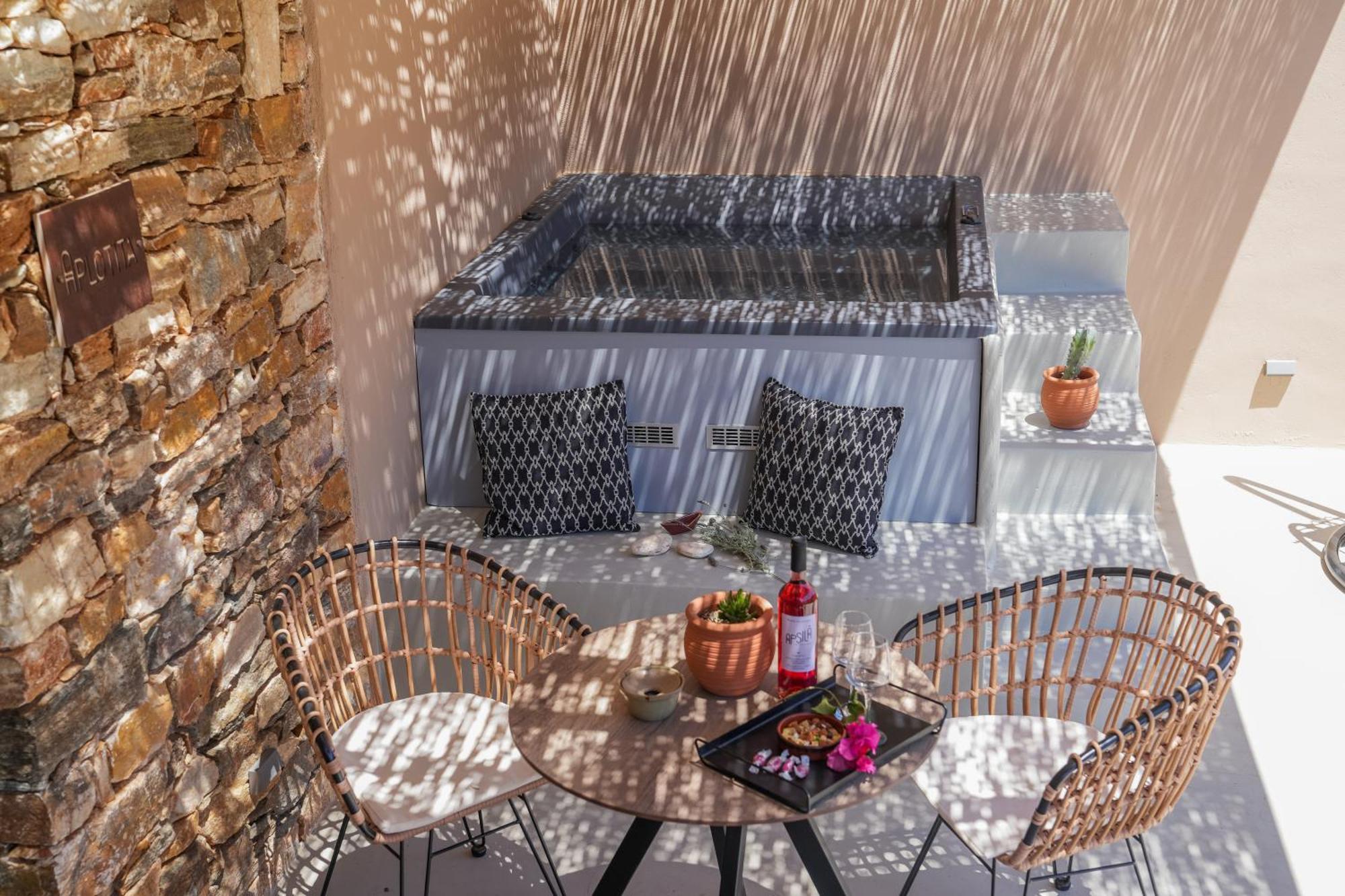 Apsila Pool Suites Kamares  Bagian luar foto